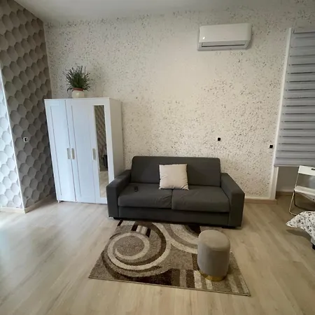 Catapano's House Apartment *